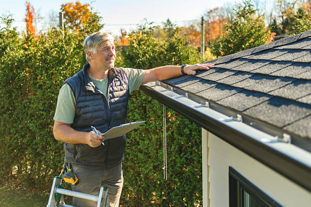 Professional Roofing technician working in Avalon, CA